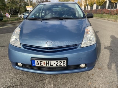 TOYOTA PRIUS 1.5 HSD (Automata) 302000 KM