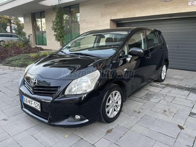 TOYOTA VERSO 2.0 D-4D Terra (5 személyes )