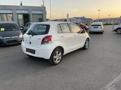 TOYOTA YARIS 1.0 LIFE