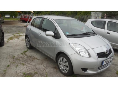 TOYOTA YARIS 1.3 Ice Plus