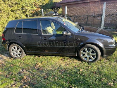 VOLKSWAGEN GOLF IV 1.9 PD TDI Highline 4Motion 1.9 PDTI HIGLINE ASZ 131Le