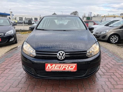 VOLKSWAGEN GOLF VI 1.6 Comfortline Szervizkönyv! Friss szerviz!