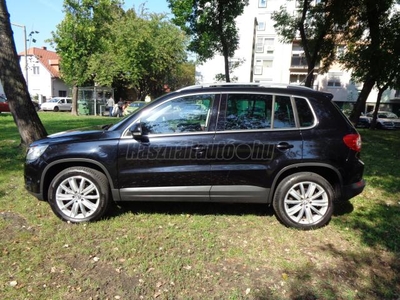 VOLKSWAGEN TIGUAN 2.0 CR TDI Sport&Style 4Motion DSG PANO NAVI BŐR PDC+