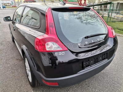 VOLVO C30 1.6 Kinetic