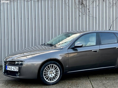 Alfa Romeo 159