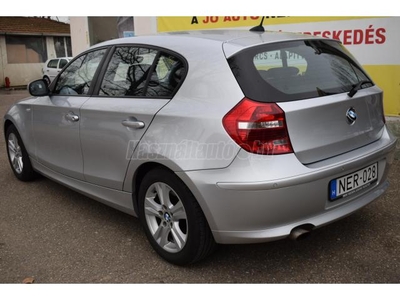 BMW 118d 2GYÁRI KULCS/VEZETETT SZERVIZKÖNYV/