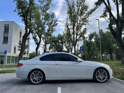 BMW 325xi (Automata)