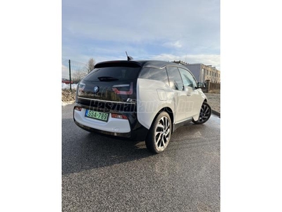 BMW I3 94Ah (Automata) 2018/6. 82.000 km. nyári + külön téli felni szettek 1 éves gumik