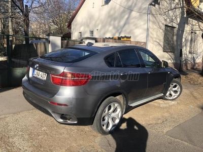 BMW X6 xDrive35d (Automata) Csere érdekel kívül belül megkímélt kívül kisebb esztétikai hiba található kivál