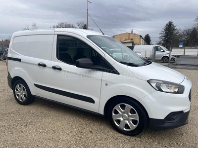 FORD COURIER Transit1.5 TDCi Trend Mo-i!.1.Tulaj! Carplay-Android Auto. fűthető ülés. 2 oldali tolóajtó