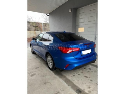 FORD FOCUS 1.0 EcoBoost Titanium