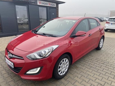 HYUNDAI I30 1.4i Comfort Navi.Kamera.Bluetooth