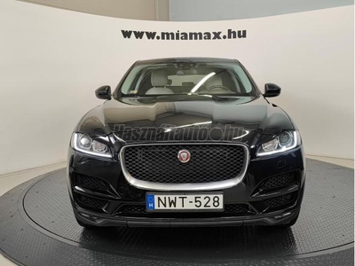 JAGUAR F-PACE 2.0 i4D Prestige AWD (Automata) Meridian magyarországi. 1 tulajdonos. szervizkönyves