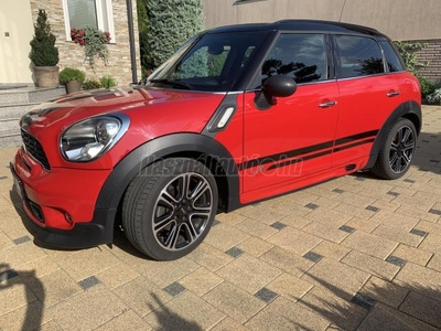 MINI COUNTRYMAN Cooper2.0 SD ALL4 SD