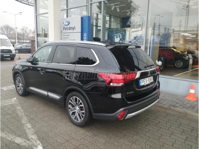 MITSUBISHI OUTLANDER 2.2 DI-D Intense Plus 4WD (Automata) 101368 KM! Bőr-Napfénytető-Kamera!