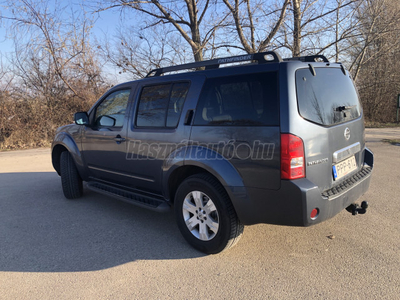 NISSAN PATHFINDER 2.5 Tdi LE (Automata)