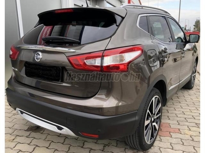 NISSAN QASHQAI 1.6 dCi Tekna Xtronic Automataváltó. 360 kamera. ülésfűtés. vezető asszisztens