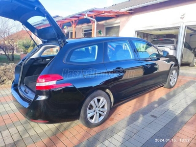 PEUGEOT 308 1.5 BlueHDi Business Line EAT8 E6.2