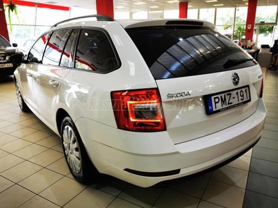 SKODA OCTAVIA 1.6 CR TDI Style LED-DIGIT KLÍMA-FÁRADTSÁGÉRZÉKELŐ-ÜLÉSFŰTÉS-TEMPOMAT-SMARTLINK-StartStop