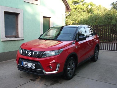 SUZUKI VITARA 1.4 Hybrid GL+ 4WD Magyarországi! 4900km Friss szerviz! Új-Szalon autó!