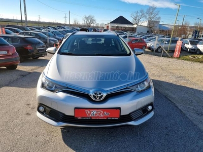 TOYOTA AURIS Touring Sports 1.33 Live Plus 3ÉV Garanciával . 0 ft önerőtől hitelre is