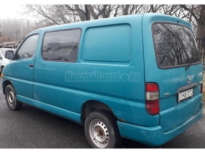 TOYOTA HI-ACE Hiace 2.5 D4-D Panel Van