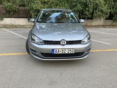 VOLKSWAGEN GOLF VII 1.2 TSi BMT Start