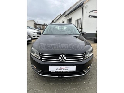 VOLKSWAGEN PASSAT VII Variant 2.0 CR TDI Comfortline 4Motion BMT ÖSSZKERÉK/ SZERVIZKÖNYV