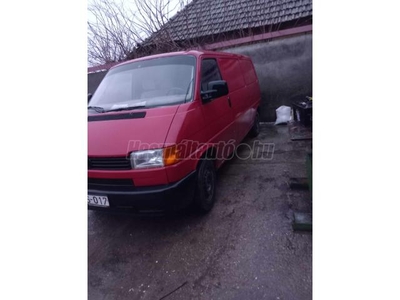 VOLKSWAGEN TRANSPORTER T4 2.4 Long