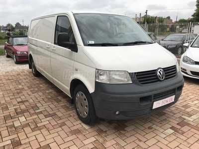 VOLKSWAGEN TRANSPORTER T5 2.5 TDI HŰTŐS