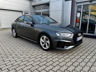 Audi A4
S line 40 TDI S tronic