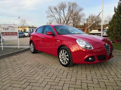 ALFA ROMEO GIULIETTA 2.0 JTDM-2 Distinctive Kitűnő állapot Digitális klíma Tempomat