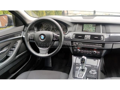 BMW 530d (Automata) Facelift Sedan Navi Végig márkaszerviz Csere