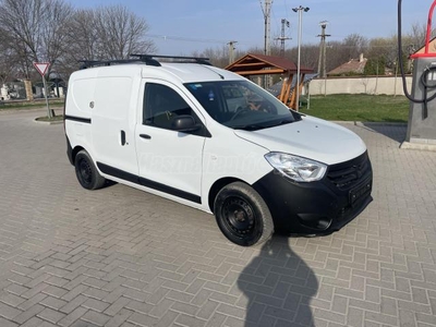 DACIA DOKKER Van 1.6 Access Klíma/ Vonóhorog / Mekímélt