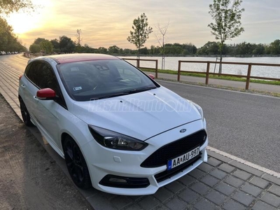 FORD FOCUS 2.0 TDCi ST3 Powershift S S