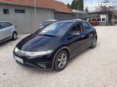 Honda Civic 1.4 Sport Elsö-hátso radar! Bör! 4...