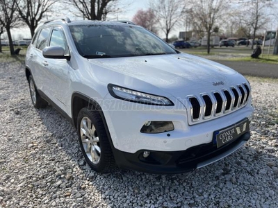 JEEP CHEROKEE 2.0 Mjd Limited 4x4 Bőrbelső.Kamera Cserélhető