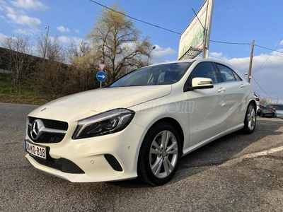 MERCEDES-BENZ A 180 Urban 7G-DCT