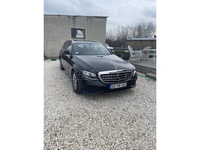 MERCEDES-BENZ E 200 d T 9G-TRONIC