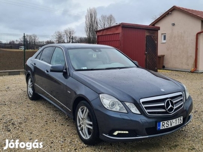 Mercedes-Benz E 350 CDI 4Matic Blueefficiency A...