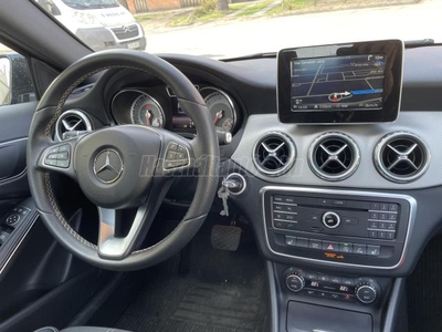 MERCEDES-BENZ GLA 220 d Urban 4Matic 7G-DCT Automata 167.e Km