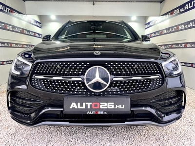 MERCEDES-BENZ GLC 300 d 4Matic 9G-TRONIC Off-Roader AMG Styling-VÉGIG VEZETETT SZERVIZKÖNYV-FÉNYEZÉSMENTES-3 ÉV GARANCIA!