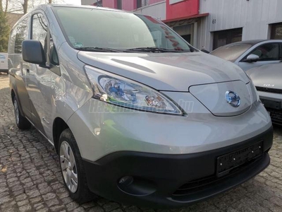 NISSAN NV200 e-NV200 Tekna (Automata) 40 kWh GYÁRI VONÓHOROG! NAVI.KAMERA.ÜLÉS+KORMÁNY FŰTÉS