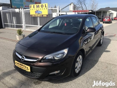 Opel Astra J 1.4 Enjoy Moi! Végig vezetett szer...