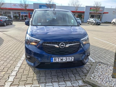 OPEL COMBO Life 1.2 T Enjoy XL (7 személyes )