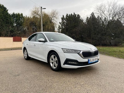 SKODA OCTAVIA 2.0 TDI SCR Ambition ÁFÁ-s. SÉRÜLÉSMENTES. 113eKM FUTÁS. LEINFORMÁLHATÓ