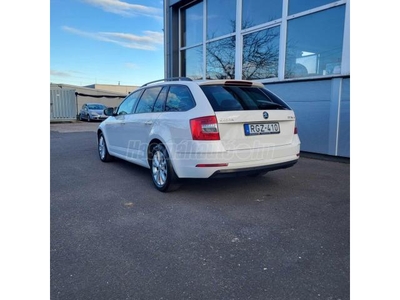 SKODA OCTAVIA Combi 1.6 CR TDI Style Nagy Szervíz Elvégezve!Magyarországi!1tulajdonos áfás sérülésmentes!