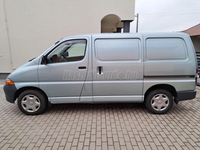 TOYOTA HI-ACE Hiace 2.4 D Panel Van Első tulajdonostól. megkímélt állapotban