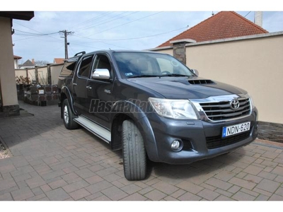 TOYOTA HI LUX Hilux 2.5 D-4D 4x4 Double SR+