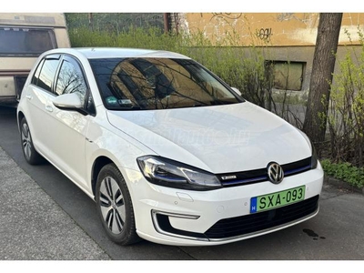 VOLKSWAGEN GOLF VII e-Golf